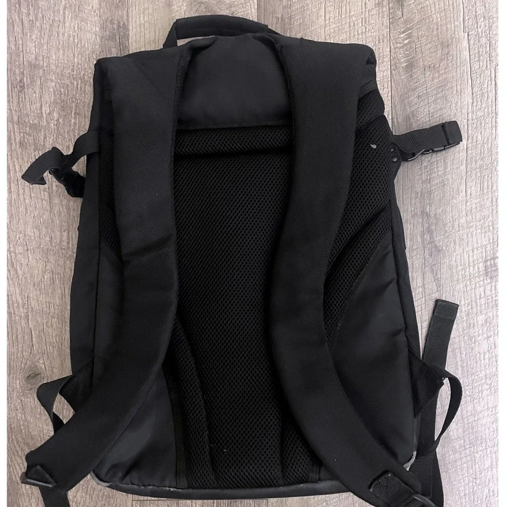 HP Business‎ Laptop Backpack Black Tech Commuter Bag with Padded Sleeve